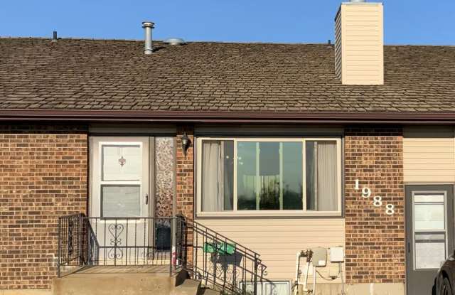 Spacious Condo for Rent - 1988 Prairie Avenue, Dickinson, ND 58601