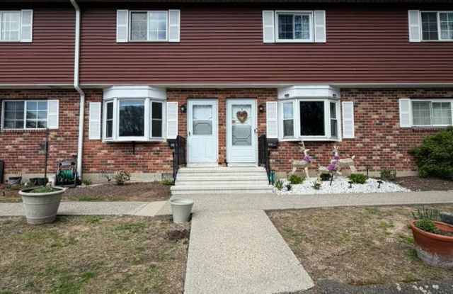 35 Leslie Road photos photos