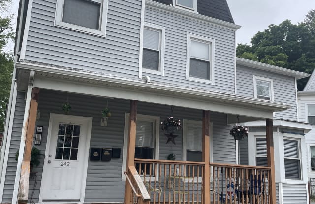 242 Church Street - 242 Church Street, Poughkeepsie, NY 12601