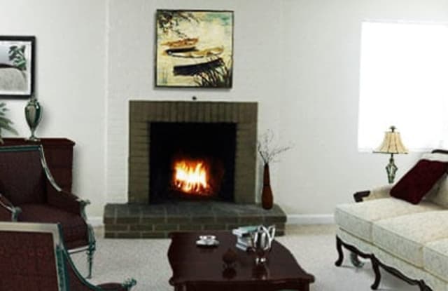 Clovelly Apartments Gallery 3