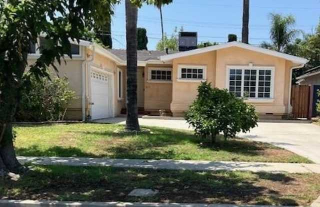 10121 Whitaker Avenue photos photos
