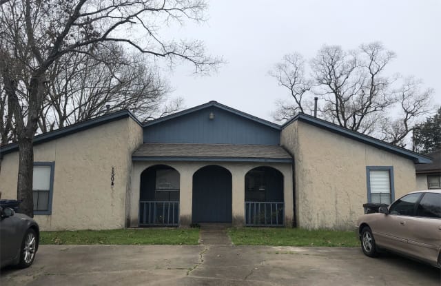 1504 Pine Ridge Drive - B - 1504 Pine Ridge Drive, College Station, TX 77840
