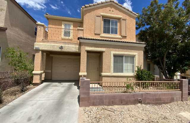 GATED COMMUNITY WITH COMMUNITY POOL/SPA photos photos