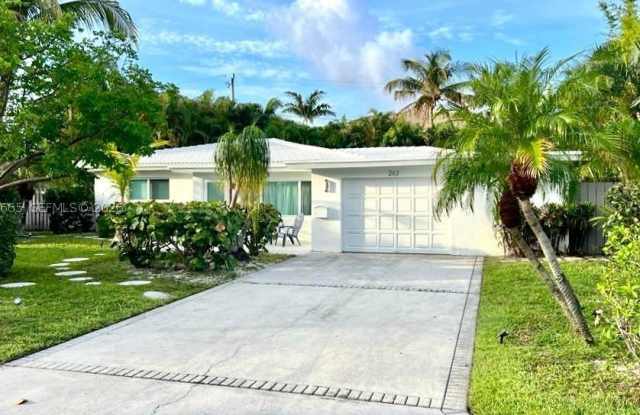 262 Bombay Ave photos photos