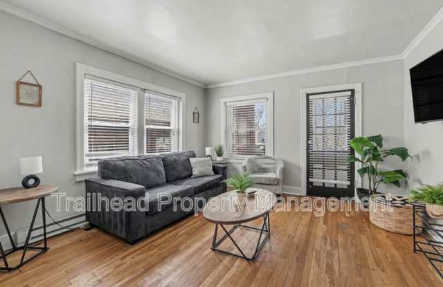 4015 Charlotte St photos photos 4015 Charlotte St photos photos