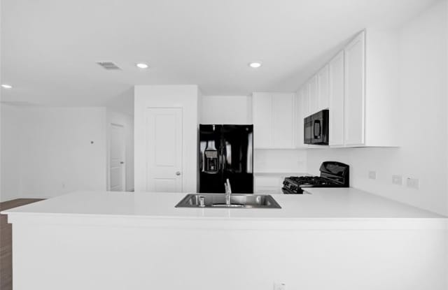 818 Ginkgo Lane photos photos