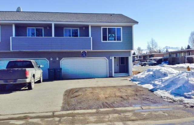 3 Bed / 2 Bath Midtown Townhouse! photos photos