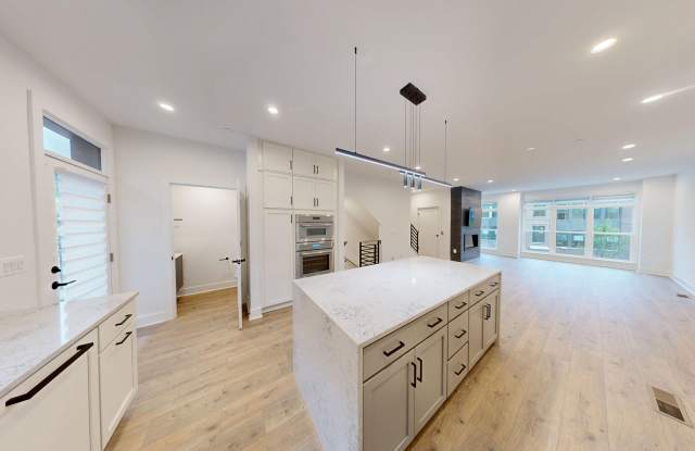 BRAND NEW - Four Level 4bed+ 4.5 bath TH w/ Elevator - Embassies Welcome - Long Term Leases OK Gallery 1