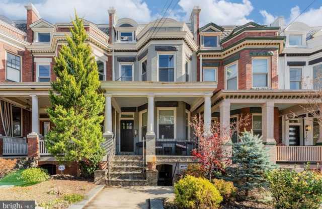 4509 15TH Street NW unit: B Gallery 2