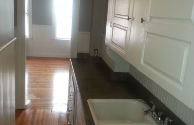 5-7 Abbott Street - 5 Abbott Street, Haverhill, MA 01835