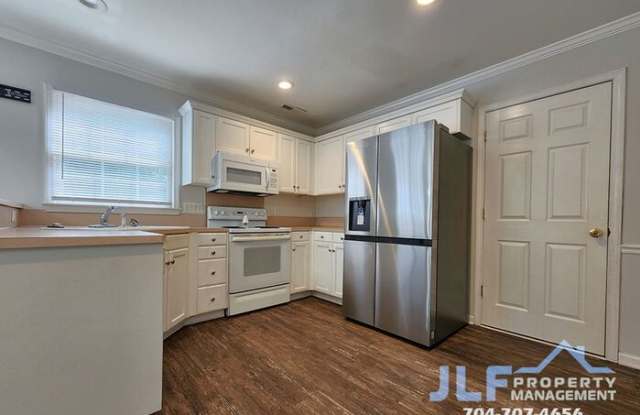 4456 Alexander Hill Court Gallery 4