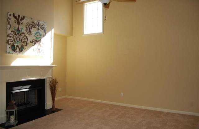 304 Summerstone Court Gallery 4