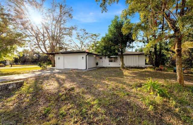 2362 Harvard Avenue photos photos