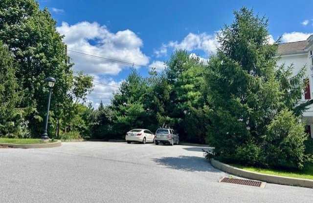 307 PARKMOUNT RD #2 Gallery 3