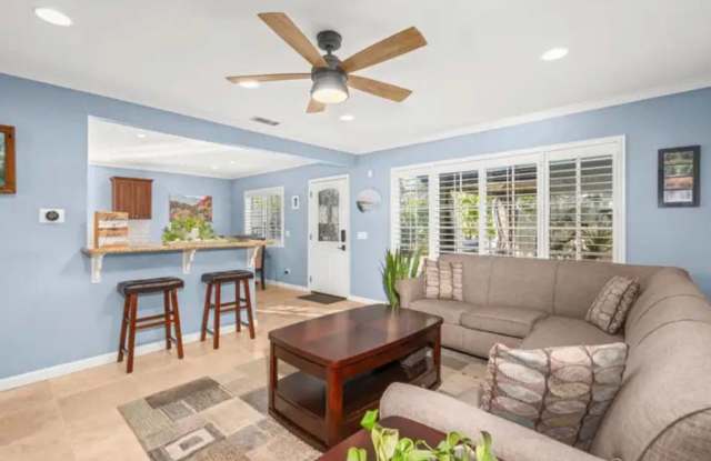 1733 Hornblend St photos photos