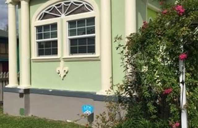 4079 CLEMATIS Street photos photos