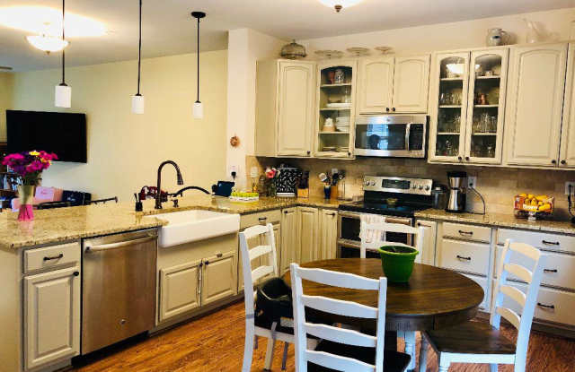2545 VIREO COURT Gallery 3