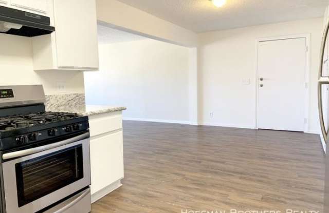 949 White Knoll Dr Gallery 3