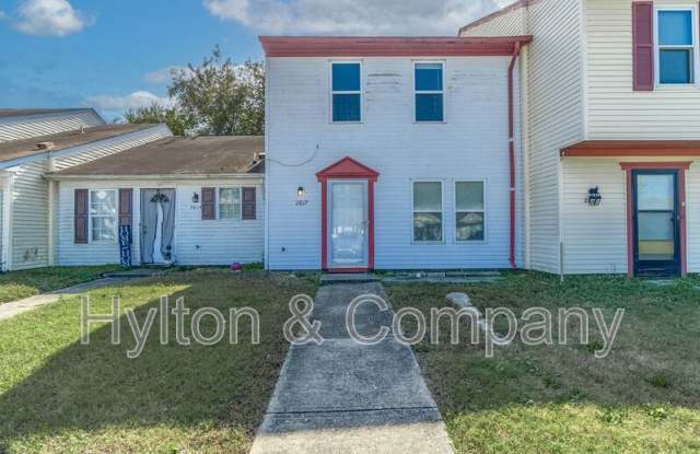 2817 Eric Court photos photos