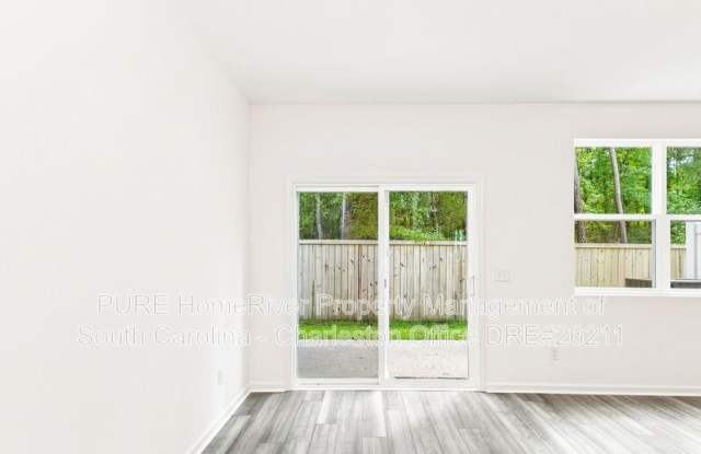 1305 Scarlett Maple St Gallery 3