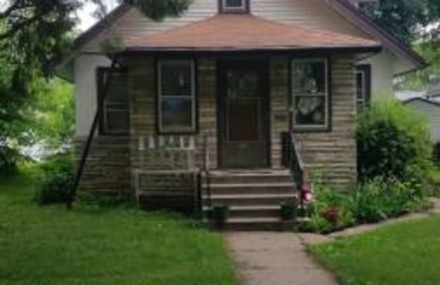 4025 21st Ave S - 4025 21st Avenue South, Minneapolis, MN 55407