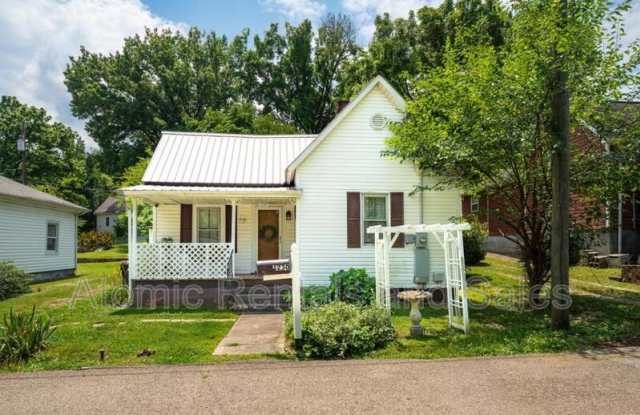 1230 Valley Ave - 1230 Valley Avenue, Knoxville, TN 37920