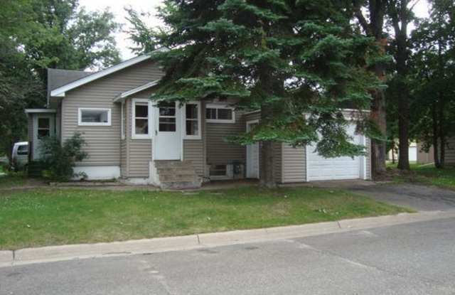 Cute 2 Bedroom Home photos photos