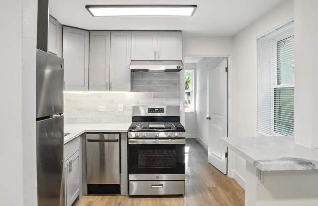 1362 N Lafayette St. photos photos