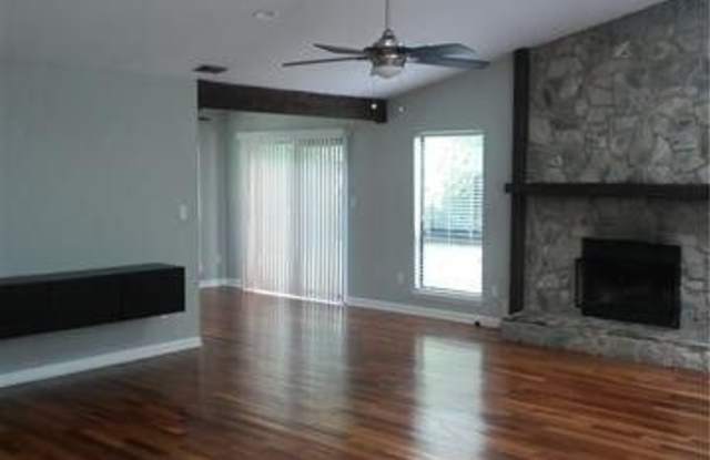 4136 Bon Rea Dr Gallery 3
