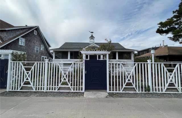 647 Ocean Breeze photos photos