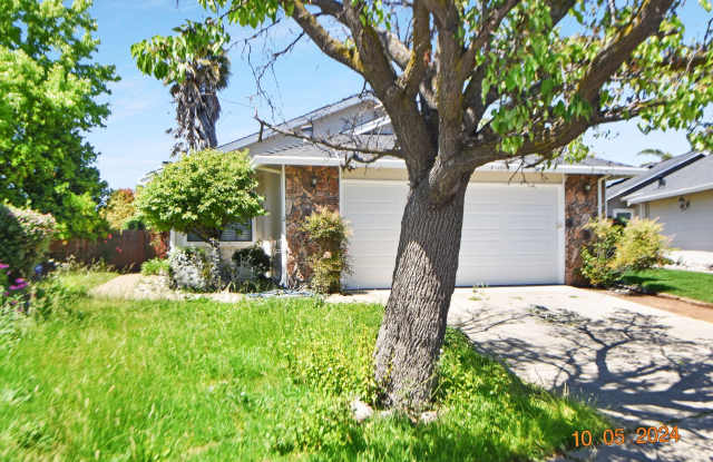 Great neighborhood home in a cul-de-sac! photos photos
