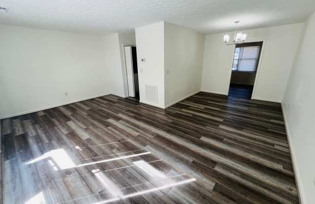 3 Bedroom 2.5 Bath Townhouse Gallery 4