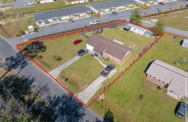 4 Bed 2 Bath Brick House photos photos 4 Bed 2 Bath Brick House photos photos