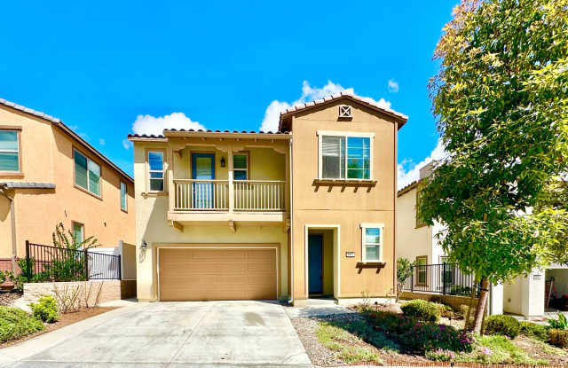 Lovely, Light & Bright, Two-Story, Detached Home in the Desirable Wildgrove Community of Vista! photos photos