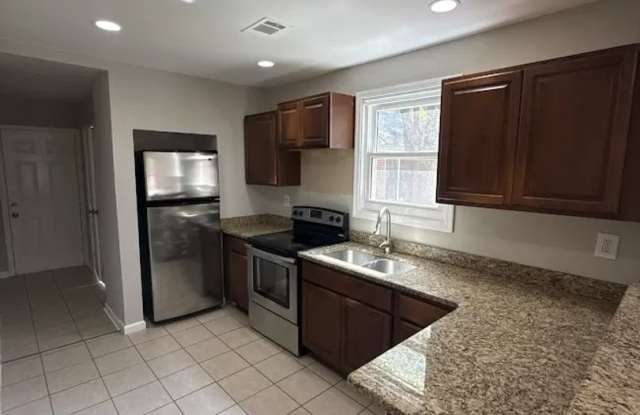 4 Beds 2.5 Baths Home in Decatur, Atlanta Gallery 4