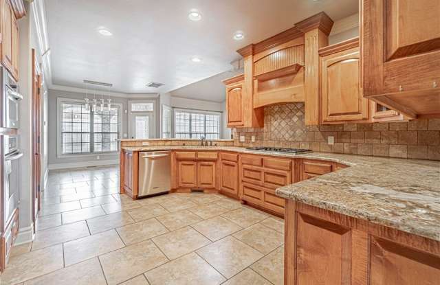 3704 W Legacy Lane Gallery 3