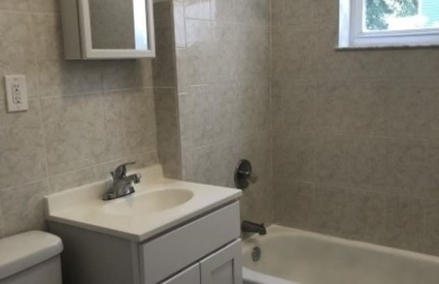 108 Park St - 108 Park Street, Essex County, NJ 07050