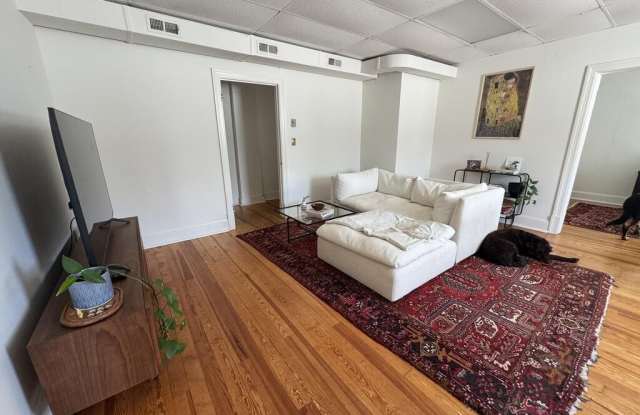 410 Chesapeake Drive Gallery 3