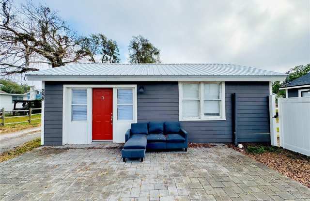 113 AVENUE C SE photos photos