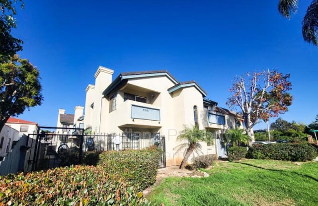 4166 Monroe Avenue photos photos