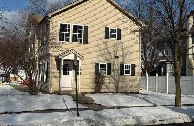 17 Orchard Place unit: C - 17 Orchard Place, Poughkeepsie, NY 12601