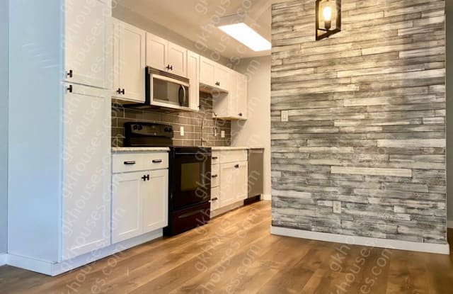 857 South Van Gordon Court - 857 South Van Gordon Court, Lakewood, CO 80228