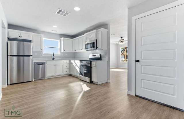 3425 North Ironwood Avenue photos photos