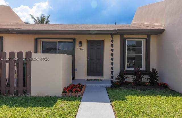 11903 SW 110th St Cir E Gallery 2