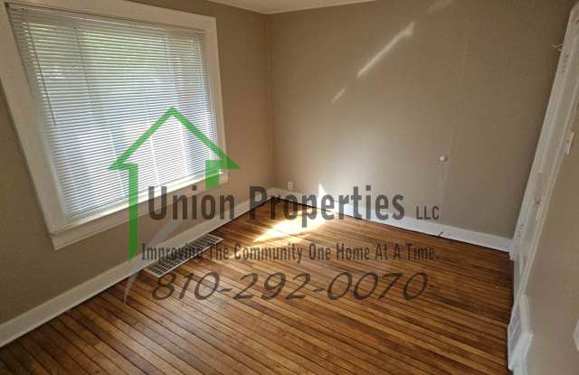 3142 Poplar Street Gallery 2