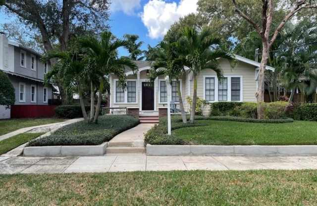 807 S FREMONT AVENUE - 807 South Fremont Avenue, Tampa, FL 33606