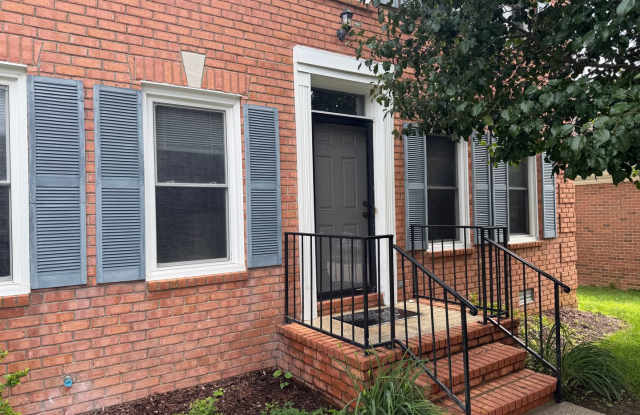 Great 3 Bedroom Home in Bellevue Gallery 3
