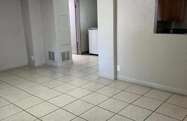 2713 E Silver Street - 2713 East Silver Street, Tucson, AZ 85716