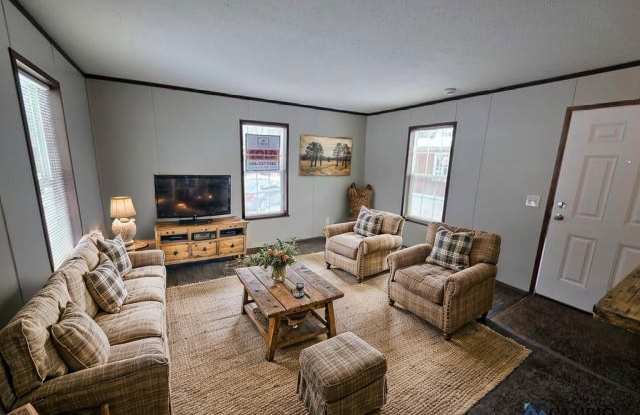 314 North Green Meadow St. SE - 314 North Green Meadows Street Southeast, Cutlerville, MI 49548