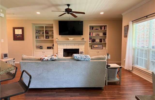3908 Tournay Lane Gallery 4